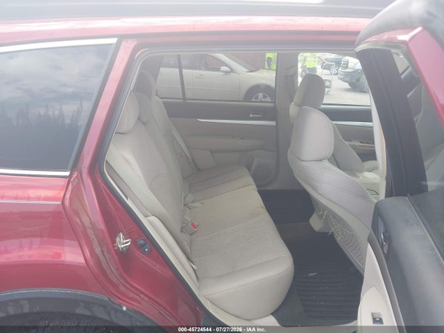 45724544 :رقم المزاد ، 4S4BRCDC7E3226090 vin ، 2014 Subaru Outback 2.5i Premium مزاد بيع