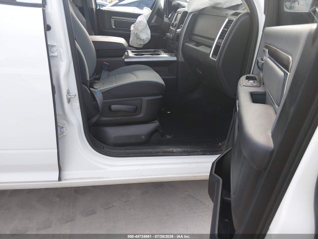 45724561 :رقم المزاد ، 1C6RR6LG9PS535195 vin ، 2023 Ram 1500 Classic Slt  4x2 5'7 Box مزاد بيع