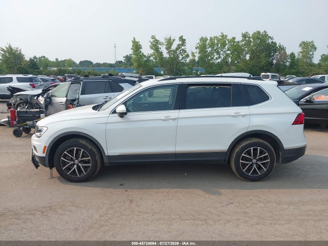 2021 Volkswagen Tiguan 2.0t Se/2.0t Se R-line Black/2.0t Sel მანქანა იყიდება აუქციონზე, vin: 3VV2B7AX0MM112227, აუქციონის ნომერი: 45724594