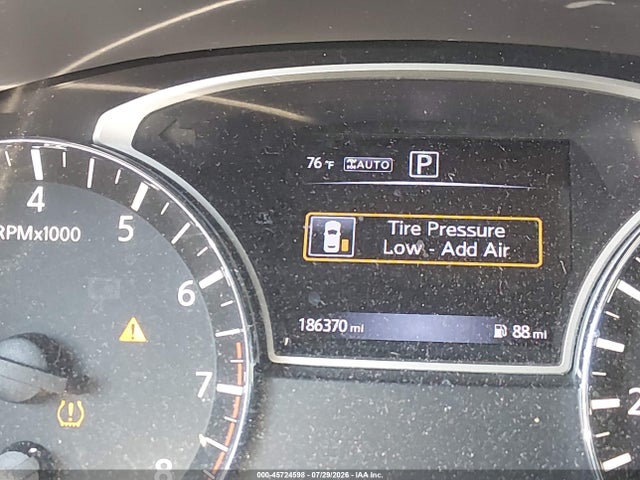 2017 Nissan Pathfinder Platinum/s/sl/sv მანქანა იყიდება აუქციონზე, vin: 5N1DR2MM8HC607107, აუქციონის ნომერი: 45724598