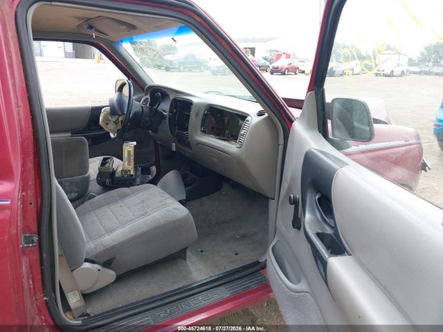 45724618 :رقم المزاد ، 1FTCR10U1TPB09350 vin ، 1996 Ford Ranger مزاد بيع