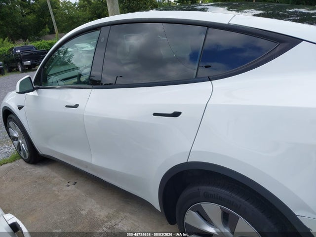 Продаж на аукціоні авто 2023 Tesla Model Y Awd/long Range Dual Motor All-wheel Drive, vin: 7SAYGDEE3PA042300, номер лоту: 45724638