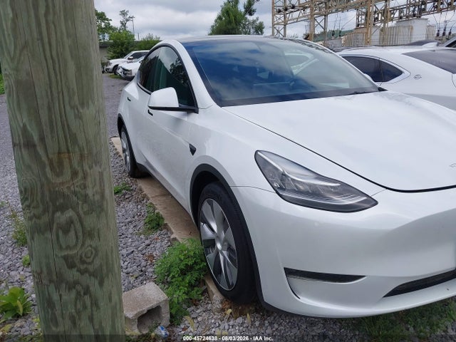 Продаж на аукціоні авто 2023 Tesla Model Y Awd/long Range Dual Motor All-wheel Drive, vin: 7SAYGDEE3PA042300, номер лоту: 45724638
