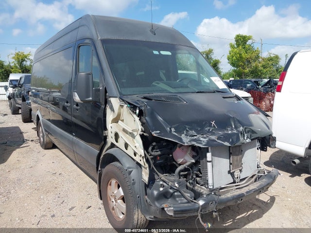 45724651 :رقم المزاد ، WDZPE8DD8GP232939 vin ، 2016 Mercedes-benz Sprinter 2500 High  Roof مزاد بيع