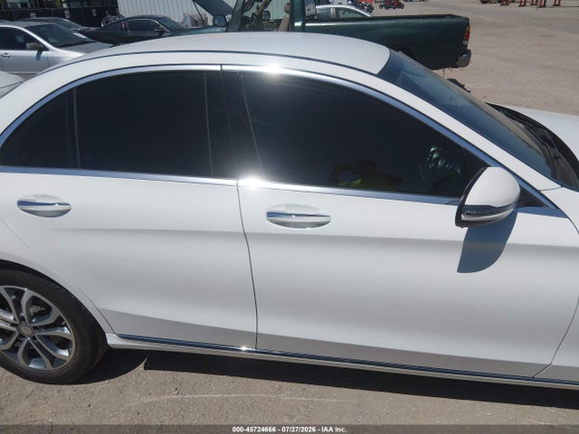 Aukcja sprzedaży 2016 Mercedes-benz C 300 4matic, vin: 55SWF4KBXGU140775, numer aukcji: 45724666