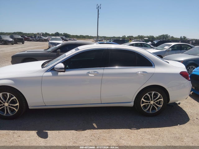 Aukcja sprzedaży 2016 Mercedes-benz C 300 4matic, vin: 55SWF4KBXGU140775, numer aukcji: 45724666