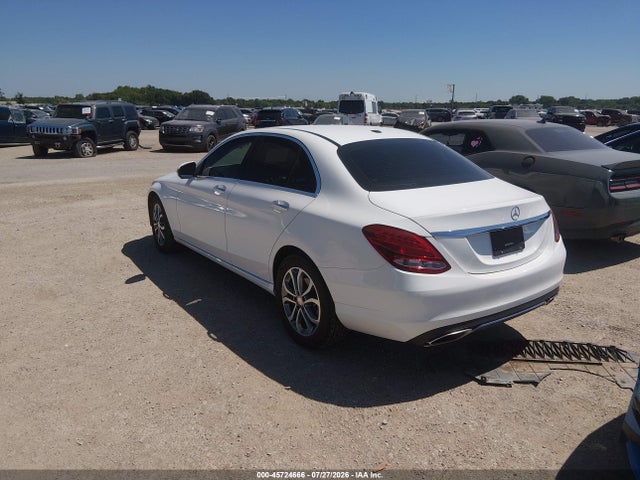 Aukcja sprzedaży 2016 Mercedes-benz C 300 4matic, vin: 55SWF4KBXGU140775, numer aukcji: 45724666