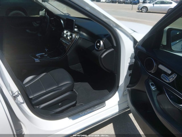 Aukcja sprzedaży 2016 Mercedes-benz C 300 4matic, vin: 55SWF4KBXGU140775, numer aukcji: 45724666