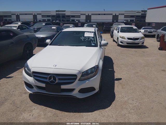 Aukcja sprzedaży 2016 Mercedes-benz C 300 4matic, vin: 55SWF4KBXGU140775, numer aukcji: 45724666