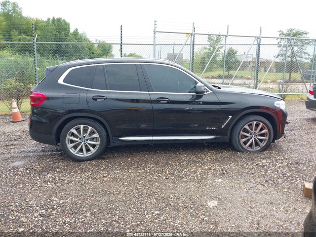 45724716 :رقم المزاد ، 5UXTR9C51JLC80401 vin ، 2018 Bmw X3 Xdrive30i مزاد بيع