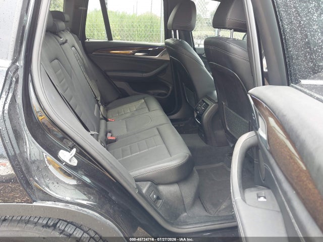 45724716 :رقم المزاد ، 5UXTR9C51JLC80401 vin ، 2018 Bmw X3 Xdrive30i مزاد بيع