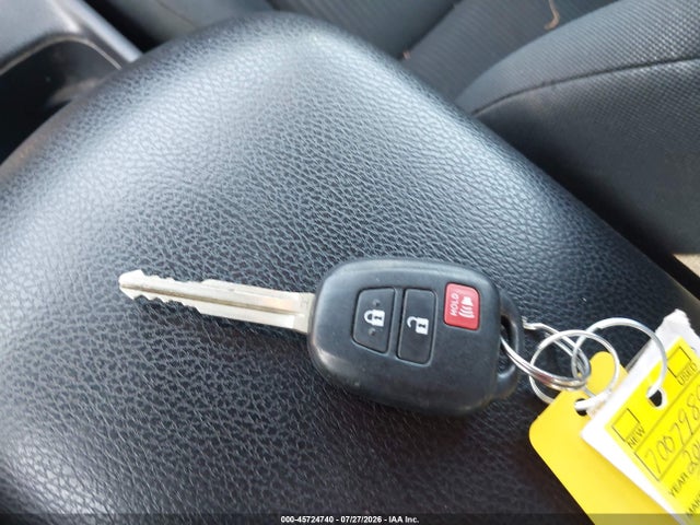 Toyota RAV4 LE 2016 2T3BFREV2GW504815 Image 11