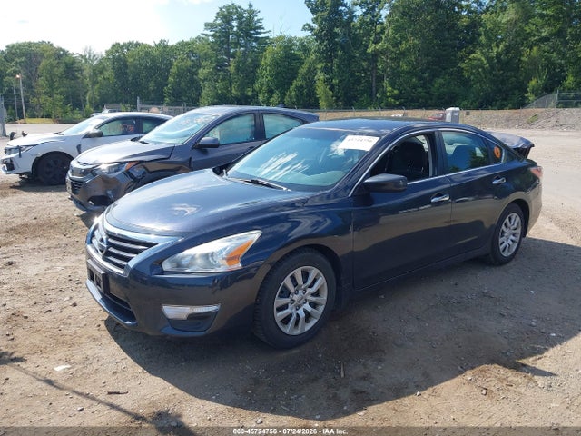 Nissan Altima 2.5 S 2014 1N4AL3AP4EC191135 Image 2