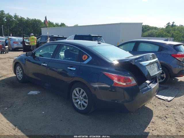 Nissan Altima 2.5 S 2014 1N4AL3AP4EC191135 Image 3