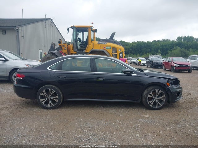 Продаж на аукціоні авто 2021 Volkswagen Passat 2.0t Se, vin: 1VWSA7A32MC013034, номер лоту: 45724775