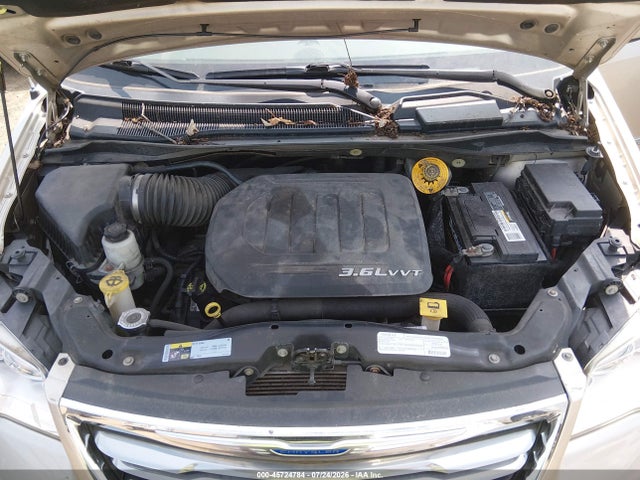 Продажа на аукционе авто 2016 Chrysler Town & Country Touring, vin: 2C4RC1BGXGR129894, номер лота: 45724784