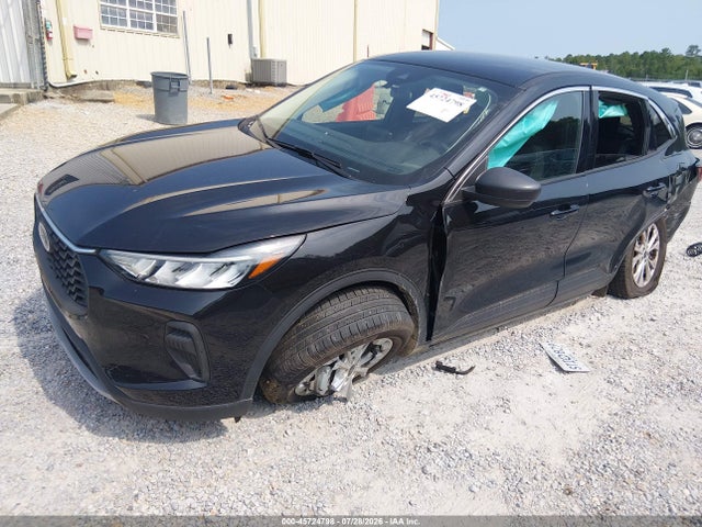 1FMCU0GN2PUA00566 Ford Escape Active