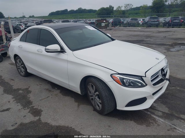45724822 :رقم المزاد ، 55SWF4KB7GU101433 vin ، 2016 Mercedes-benz C 300 4matic مزاد بيع