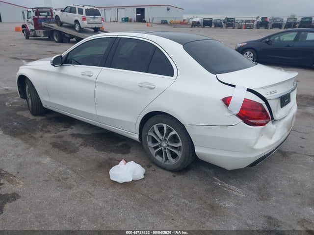 45724822 :رقم المزاد ، 55SWF4KB7GU101433 vin ، 2016 Mercedes-benz C 300 4matic مزاد بيع