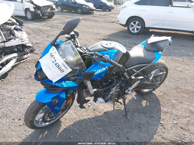 45724860 :رقم المزاد ، JS1EM13B5R7102597 vin ، 2024 Suzuki Gsx800 F مزاد بيع