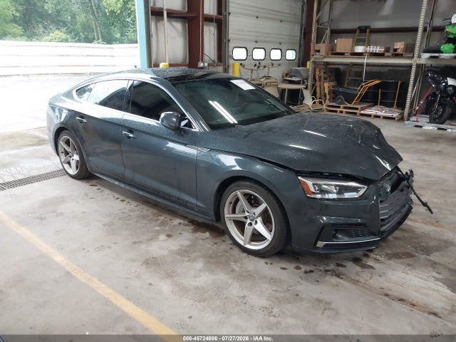 45724886 :رقم المزاد ، WAUFNCF54KA086729 vin ، 2019 Audi A5 45 Premium مزاد بيع