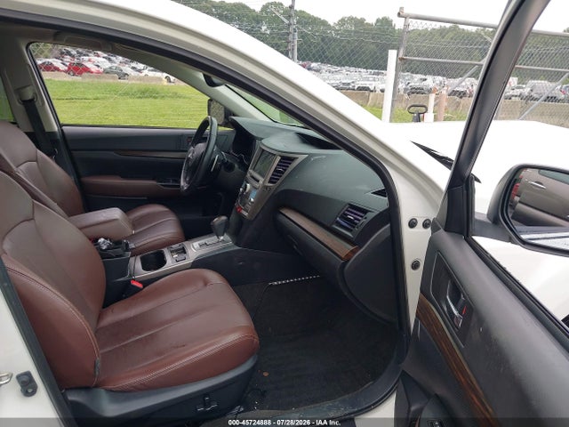 Aukcja sprzedaży 2014 Subaru Outback 2.5i Limited, vin: 4S4BRBPC5E3317381, numer aukcji: 45724888