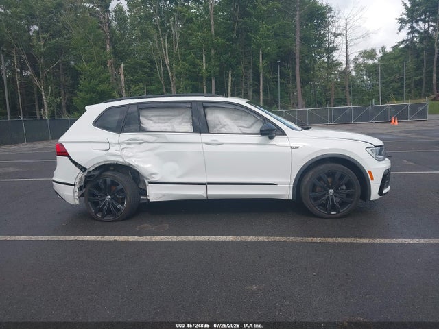Продажа на аукционе авто 2021 Volkswagen Tiguan 2.0t Se/2.0t Se R-line Black/2.0t Sel, vin: 3VV2B7AX7MM111172, номер лота: 45724895