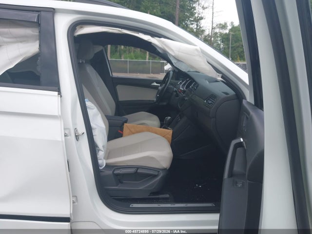 Продажа на аукционе авто 2021 Volkswagen Tiguan 2.0t Se/2.0t Se R-line Black/2.0t Sel, vin: 3VV2B7AX7MM111172, номер лота: 45724895