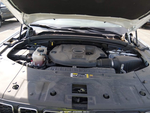 45724907 :رقم المزاد ، 1C4RJKDG6N8528352 vin ، 2022 Jeep Grand Cherokee L Overland 4x4 مزاد بيع