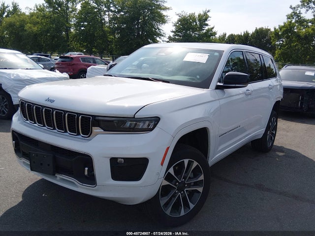 45724907 :رقم المزاد ، 1C4RJKDG6N8528352 vin ، 2022 Jeep Grand Cherokee L Overland 4x4 مزاد بيع
