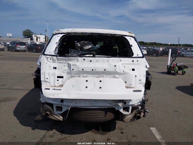 45724907 :رقم المزاد ، 1C4RJKDG6N8528352 vin ، 2022 Jeep Grand Cherokee L Overland 4x4 مزاد بيع