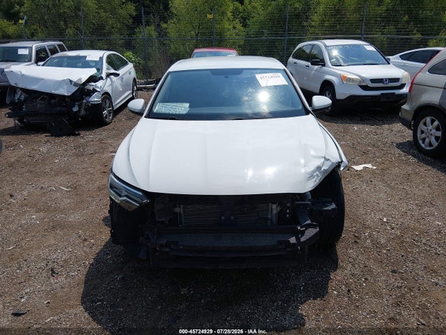 2019 Volkswagen Jetta 1.4t R-line/1.4t S/1.4t Se მანქანა იყიდება აუქციონზე, vin: 3VWC57BUXKM082467, აუქციონის ნომერი: 45724929