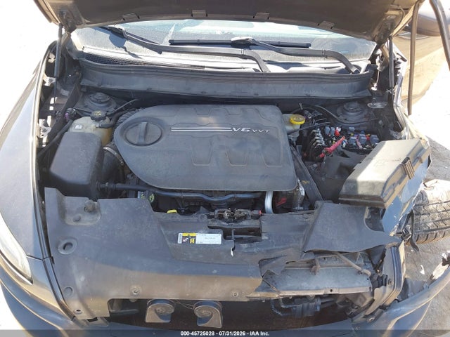 Продажа на аукционе авто 2015 Jeep Cherokee Trailhawk, vin: 1C4PJMBS3FW563437, номер лота: 45725028