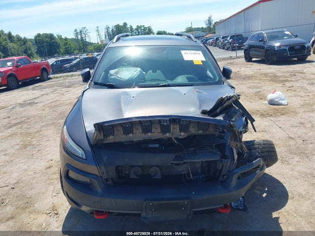 Продажа на аукционе авто 2015 Jeep Cherokee Trailhawk, vin: 1C4PJMBS3FW563437, номер лота: 45725028