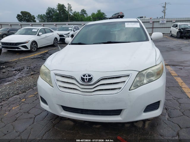 2011 Toyota Camry Le მანქანა იყიდება აუქციონზე, vin: 4T1BF3EK0BU675065, აუქციონის ნომერი: 45725035