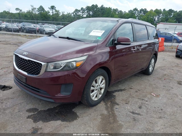 KIA SEDONA LX 2016 KNDMB5C15G6085776 Image 2