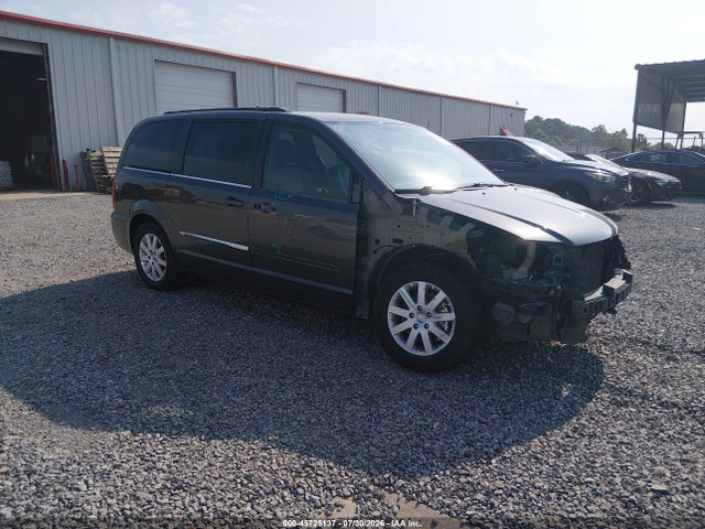 2016 Chrysler Town & Country Touring მანქანა იყიდება აუქციონზე, vin: 2C4RC1BG2GR293754, აუქციონის ნომერი: 45725137