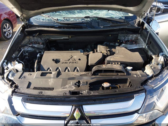 Продаж на аукціоні авто 2018 Mitsubishi Outlander Es, vin: JA4AD2A36JZ002789, номер лоту: 45725145