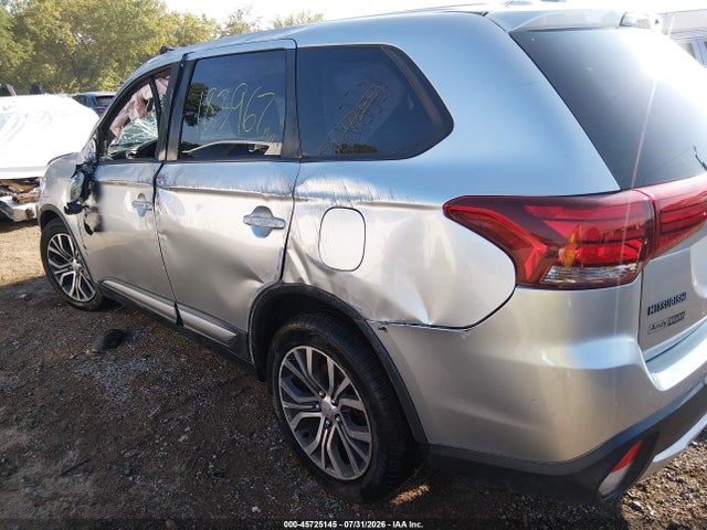 Продаж на аукціоні авто 2018 Mitsubishi Outlander Es, vin: JA4AD2A36JZ002789, номер лоту: 45725145