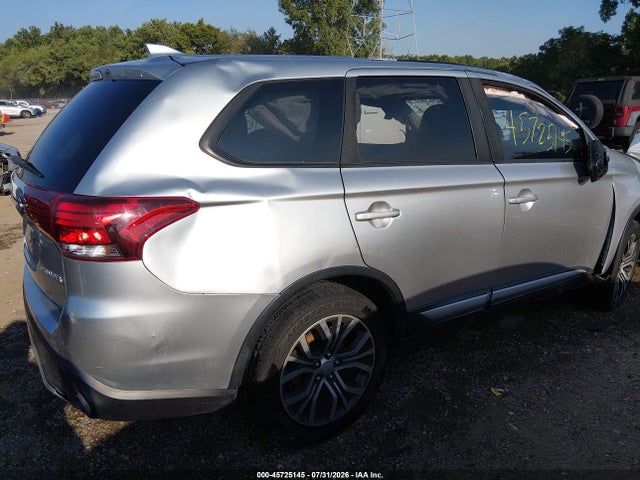 Продаж на аукціоні авто 2018 Mitsubishi Outlander Es, vin: JA4AD2A36JZ002789, номер лоту: 45725145