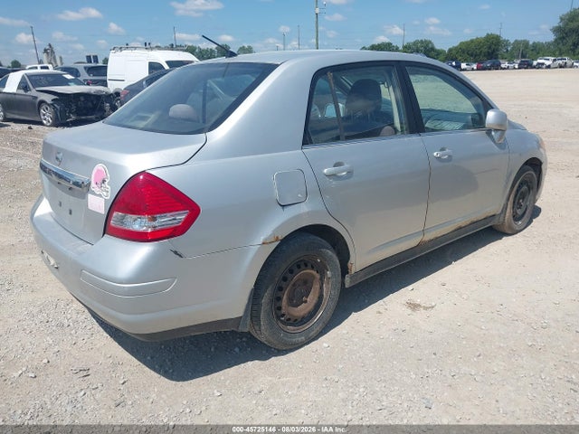 45725146 :رقم المزاد ، 3N1BC11E98L389044 vin ، 2008 Nissan Versa 1.8s مزاد بيع