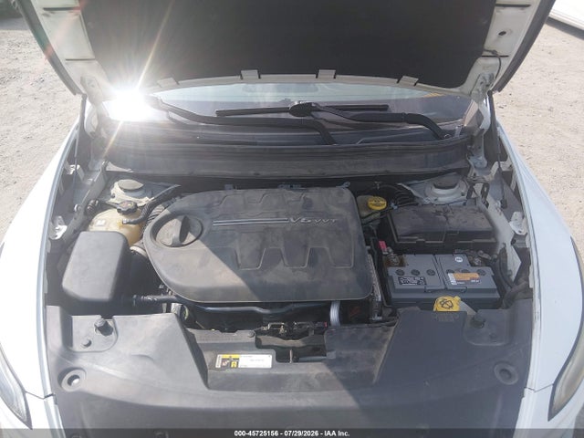 Продажа на аукционе авто 2015 Jeep Cherokee Latitude, vin: 1C4PJMCS6FW788708, номер лота: 45725156