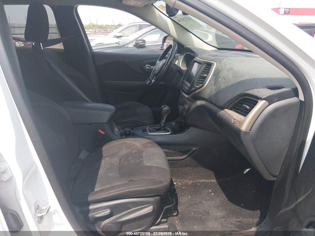 Продажа на аукционе авто 2015 Jeep Cherokee Latitude, vin: 1C4PJMCS6FW788708, номер лота: 45725156