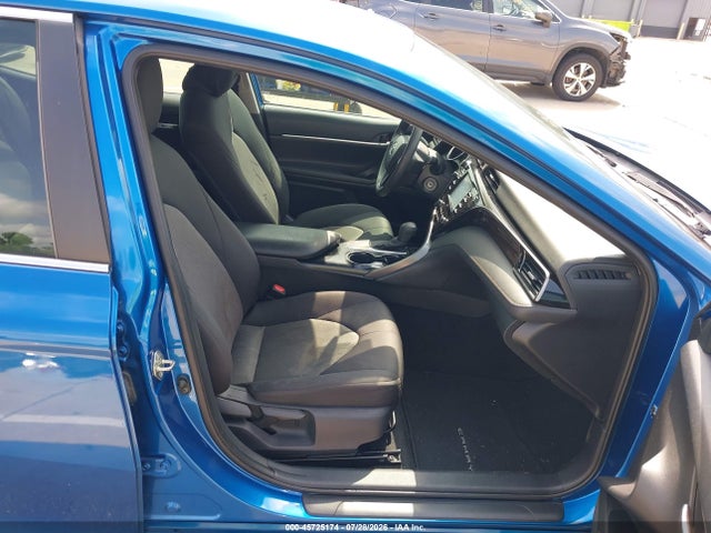 Toyota CAMRY LE 2020 4T1C11AK3LU317120 Image 5