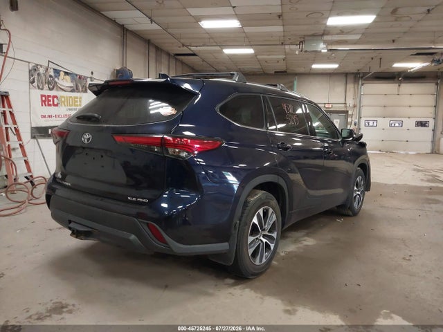 Продажа на аукционе авто 2021 Toyota Highlander Xle, vin: 5TDGZRBH3MS155799, номер лота: 45725245