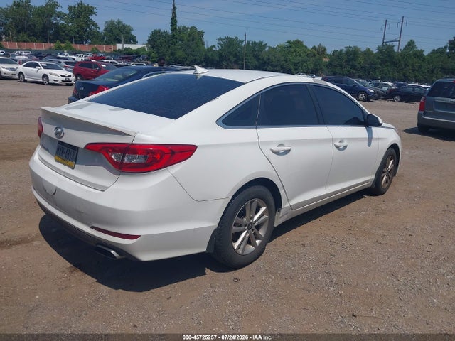 Hyundai SONATA SE 2017 5NPE24AF0HH514097 Image 4