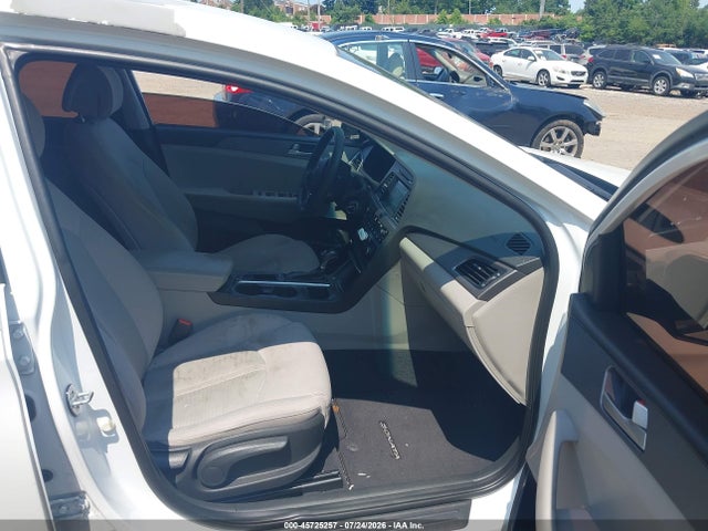 Hyundai SONATA SE 2017 5NPE24AF0HH514097 Image 5