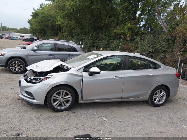 2017 Chevrolet Cruze Lt Auto მანქანა იყიდება აუქციონზე, vin: 1G1BE5SM3H7216928, აუქციონის ნომერი: 45725259