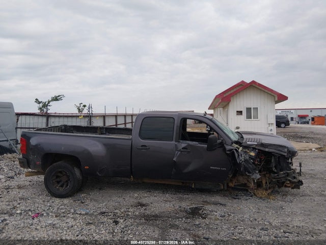 Продажа на аукционе авто 2011 Chevrolet Silverado 3500hd Lt, vin: 1GC4K0C8XBF124094, номер лота: 45725298