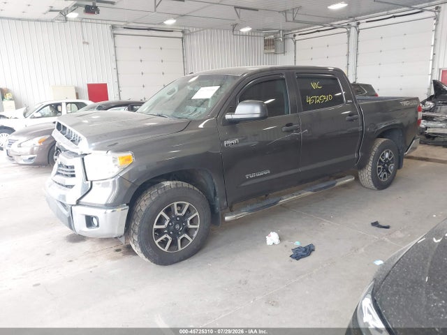 45725310 :رقم المزاد ، 5TFDW5F1XEX354653 vin ، 2014 Toyota Tundra Sr5 5.7l V8 مزاد بيع